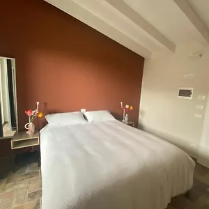 Fuoridicampo Blu Alloggio per agriturismo Roncovetro